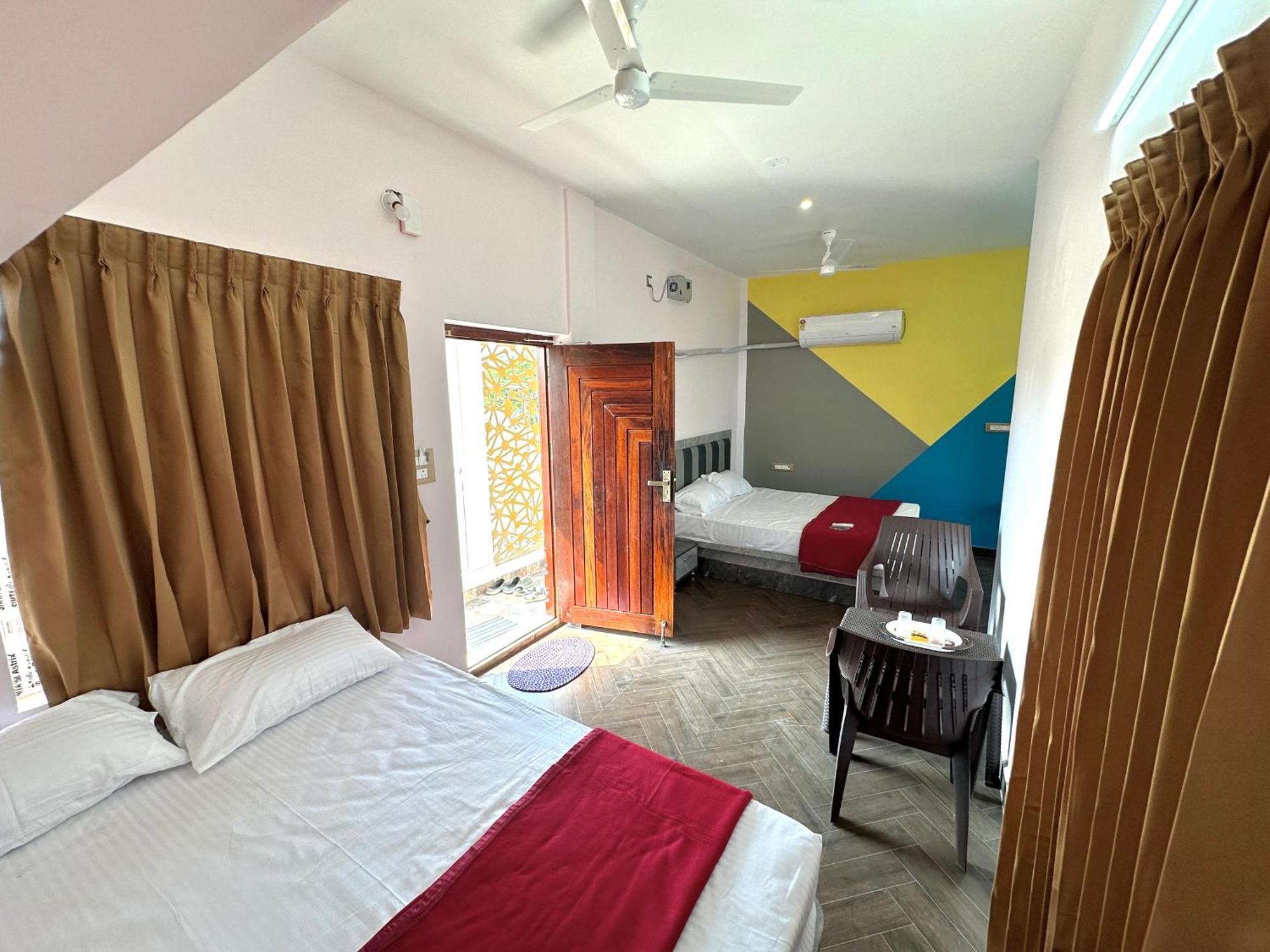 Om Lingeswaran Home Stay Tiruvannāmalai 外观 照片